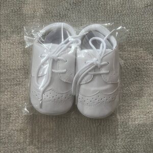 Classic White Baby Lace-Up Shoes
